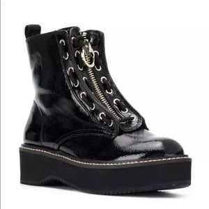 DKNY Rhi Patent Platform Vegan Black Boots 7.5